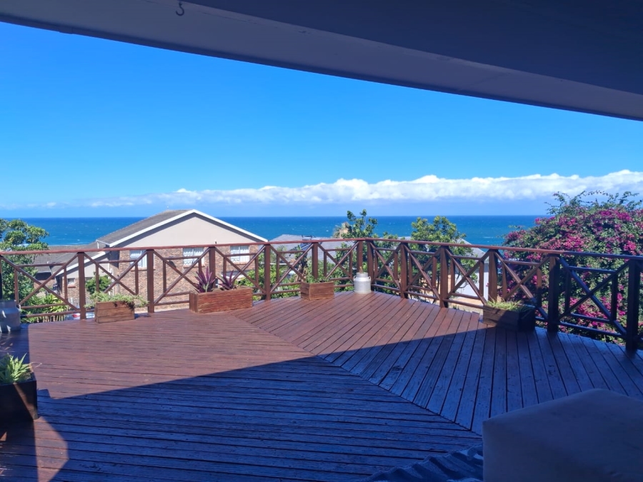 To Let 3 Bedroom Property for Rent in Winterstrand Eastern Cape